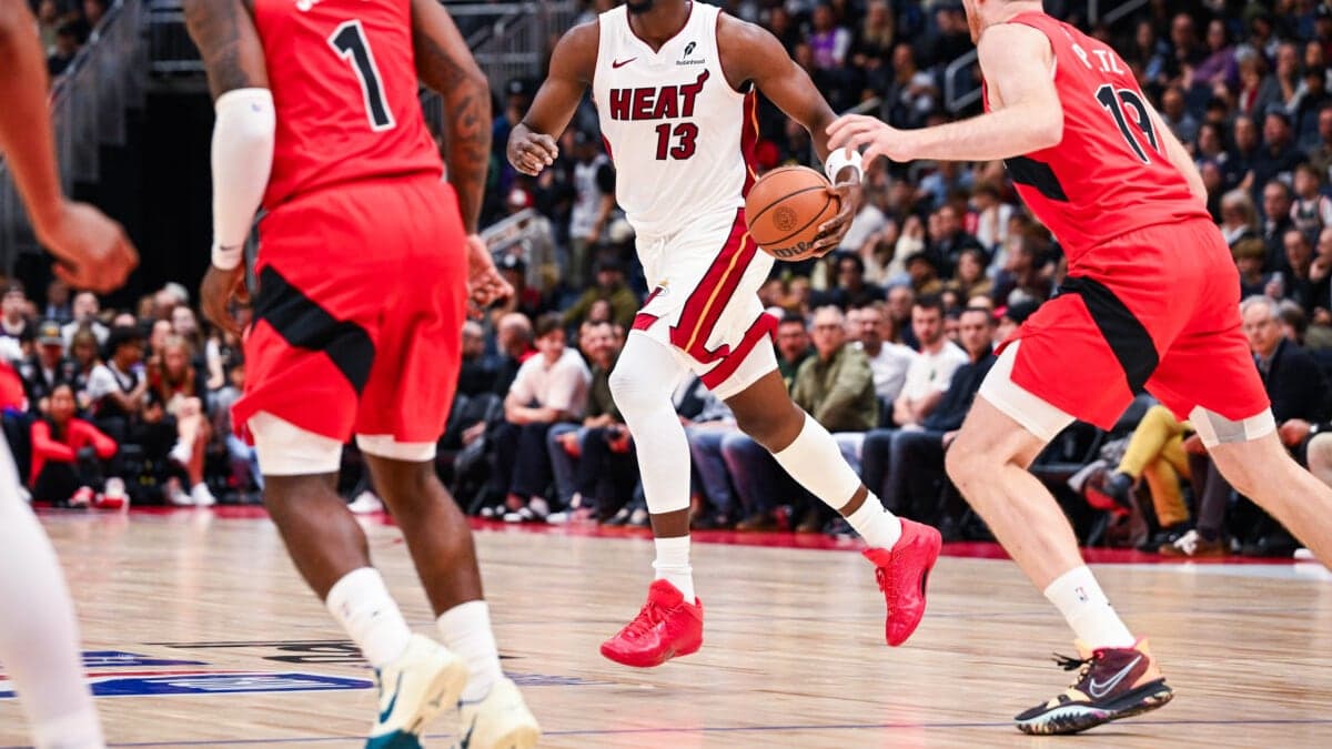 Bam Adebayo regresa a la práctica y espera estar listo para el debut del Heat el miércoles