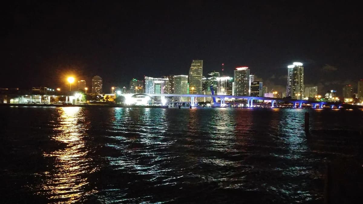 Carros de la vida real de GTA 6 aparecen en las calles de Miami
